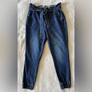 Almost Famous Jeans belted large dark blue